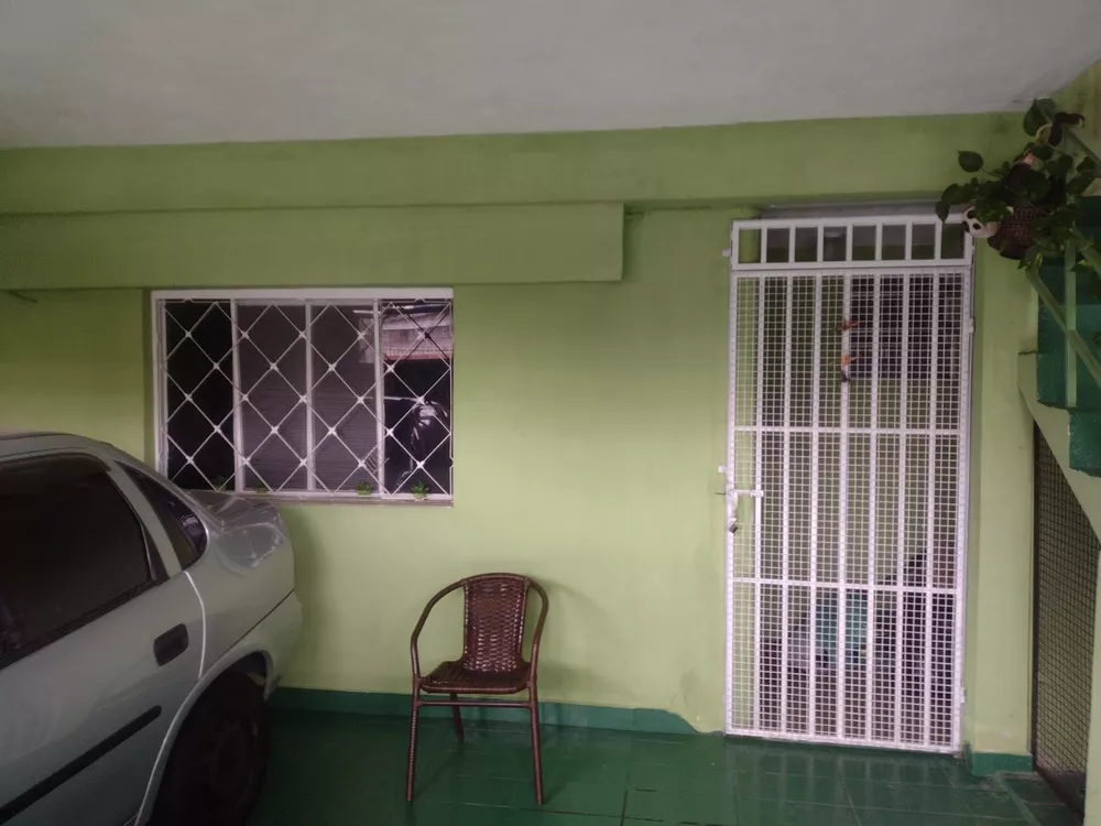 Sobrado à venda com 3 quartos, 196m² - Foto 2