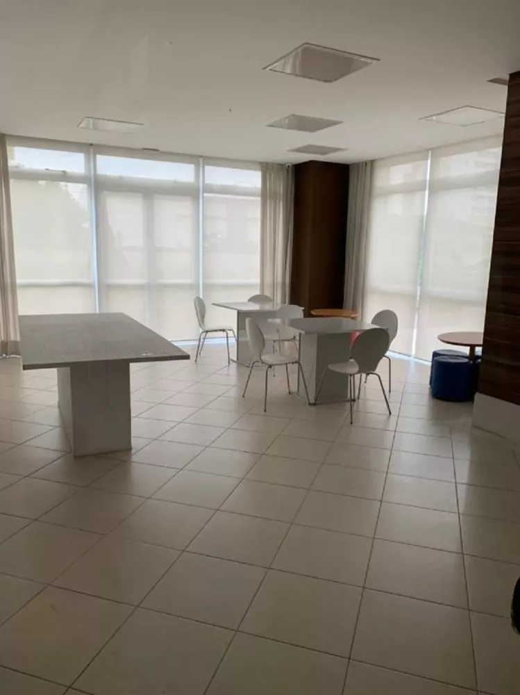 Apartamento à venda com 3 quartos, 130m² - Foto 4