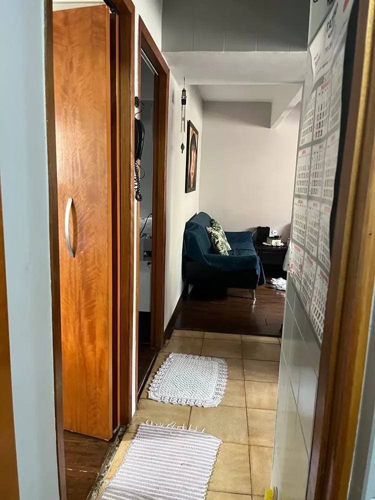 Apartamento à venda com 2 quartos, 64m² - Foto 3