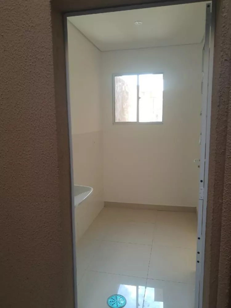 Casa à venda com 3 quartos, 64m² - Foto 6