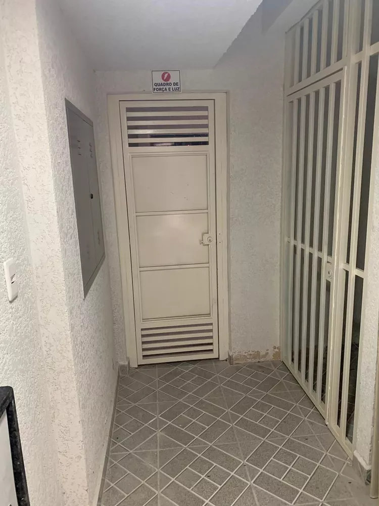 Apartamento à venda com 2 quartos, 39m² - Foto 16