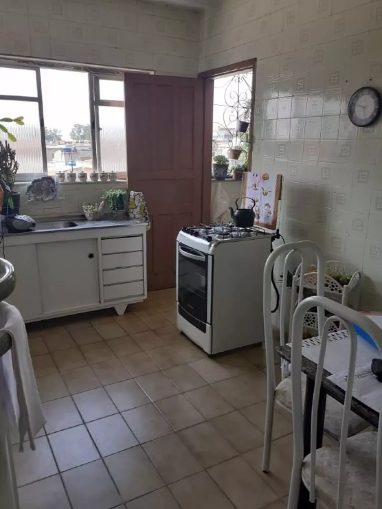 Apartamento à venda com 2 quartos, 81m² - Foto 1