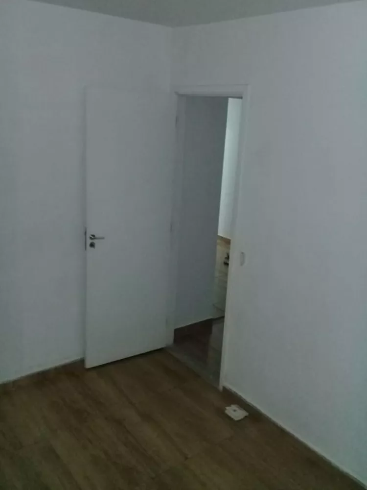 Apartamento à venda com 2 quartos, 46m² - Foto 4