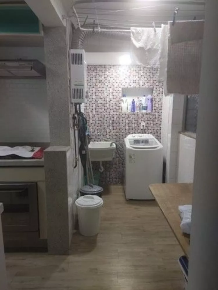 Apartamento à venda com 2 quartos, 82m² - Foto 2