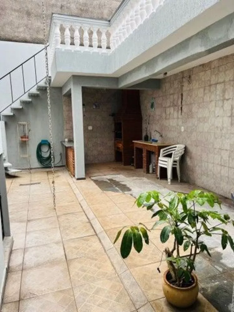 Casa de Condomínio à venda com 5 quartos, 250m² - Foto 12