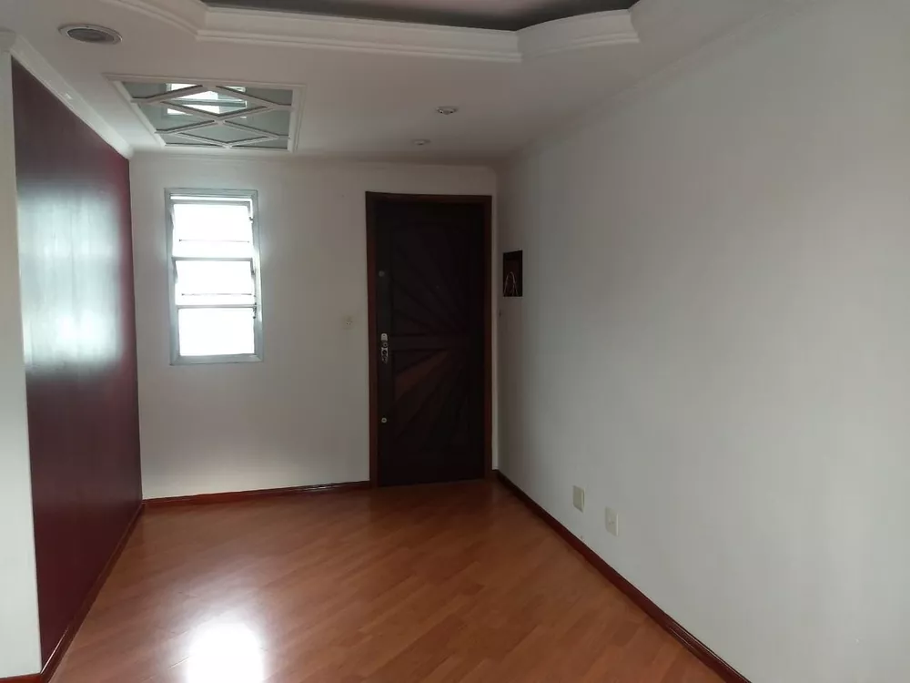 Apartamento à venda com 2 quartos, 60m² - Foto 1