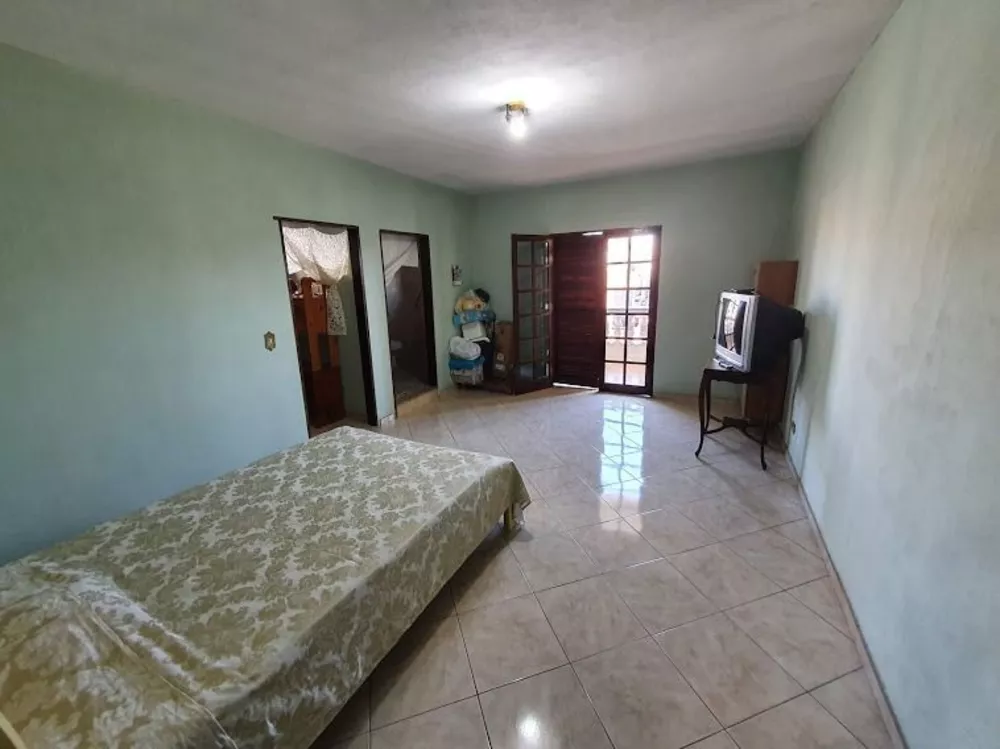 Sobrado à venda com 3 quartos, 276m² - Foto 3