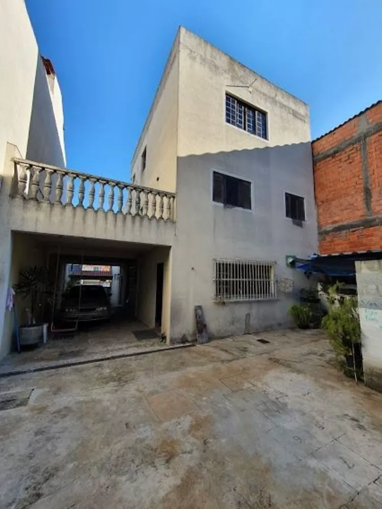 Sobrado à venda com 3 quartos, 276m² - Foto 8