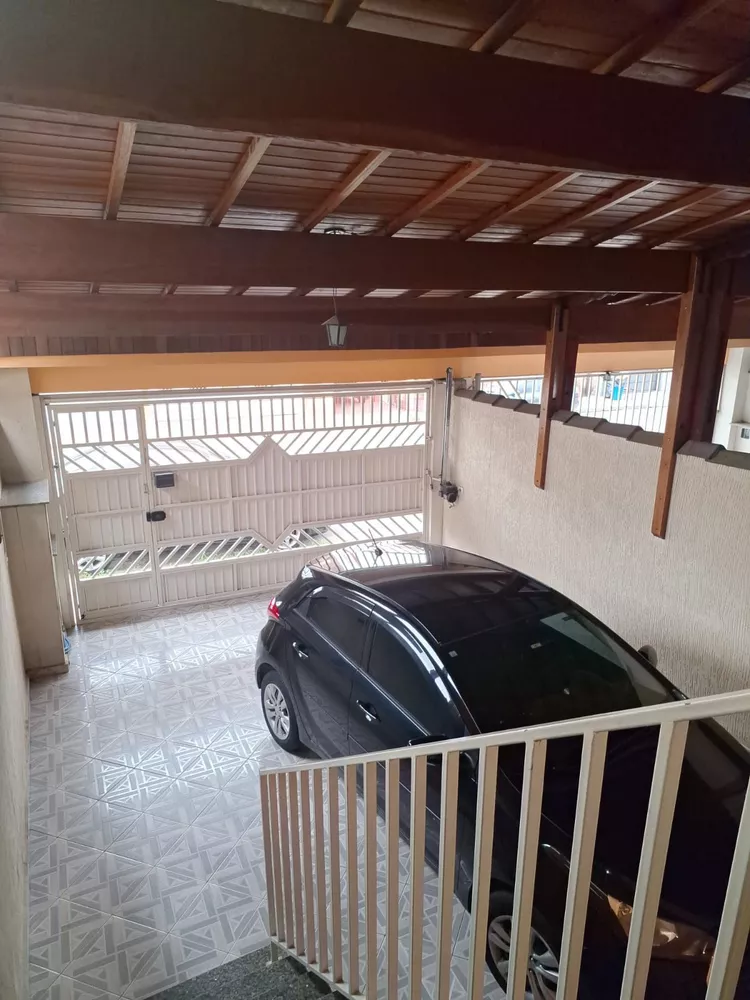 Sobrado à venda com 3 quartos, 184m² - Foto 2