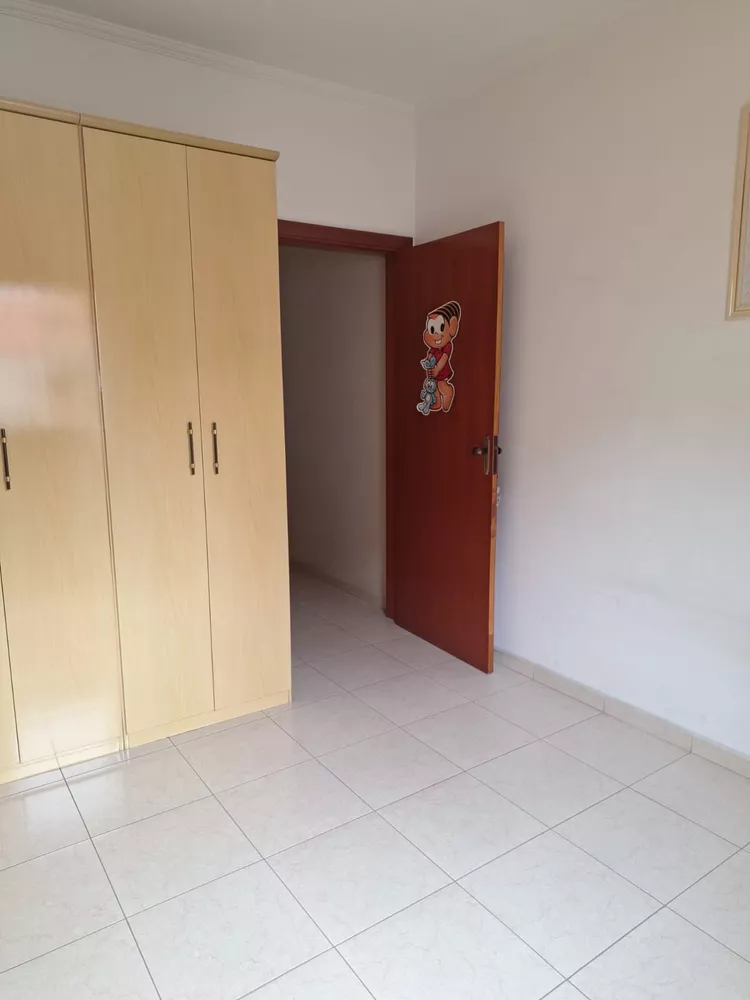 Sobrado à venda com 3 quartos, 184m² - Foto 11