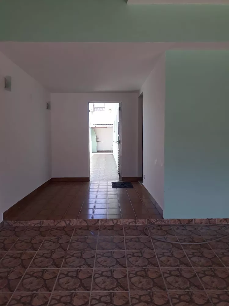 Casa de Condomínio à venda com 2 quartos, 107m² - Foto 4