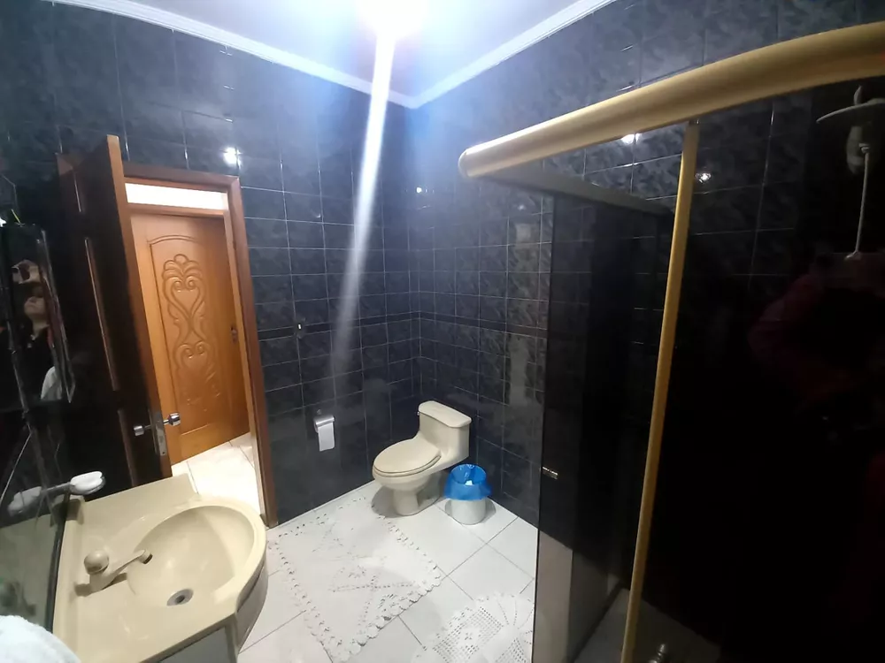 Casa de Condomínio à venda com 6 quartos, 300m² - Foto 10