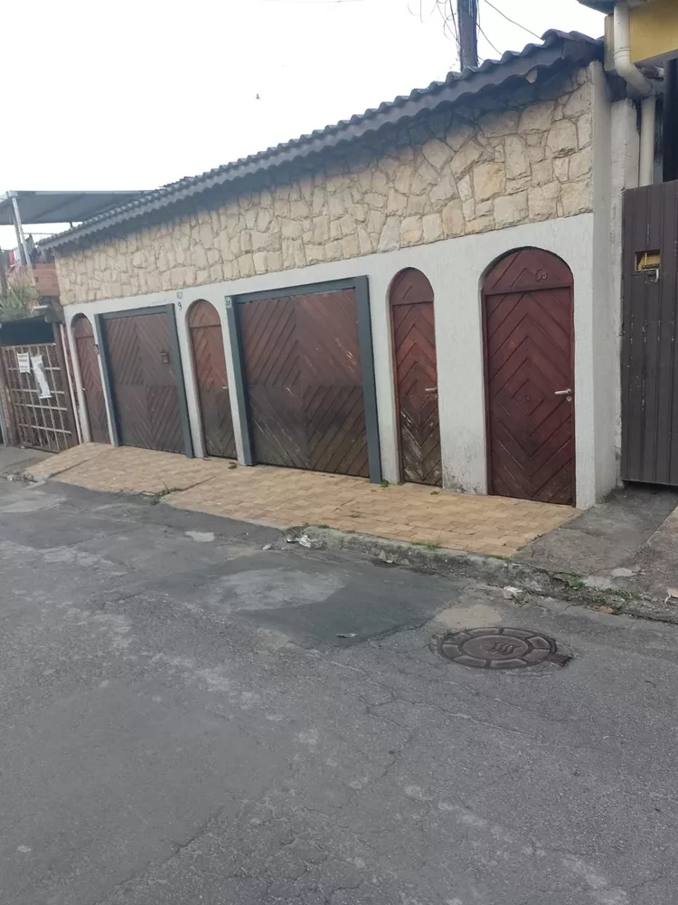 Casa de Condomínio à venda com 6 quartos, 300m² - Foto 4