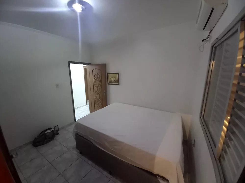 Casa de Condomínio à venda com 6 quartos, 300m² - Foto 3