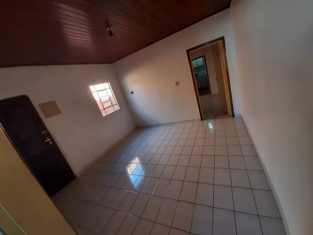 Casa à venda com 2 quartos, 108m² - Foto 12