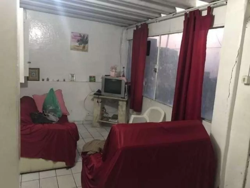 Casa à venda com 2 quartos, 98m² - Foto 4