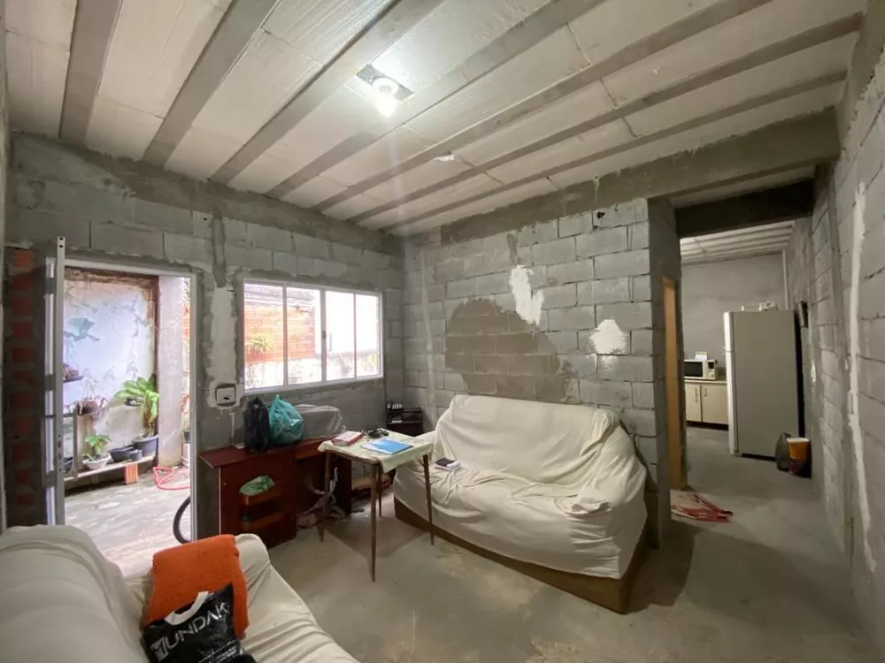 Casa à venda com 1 quarto, 25m² - Foto 4