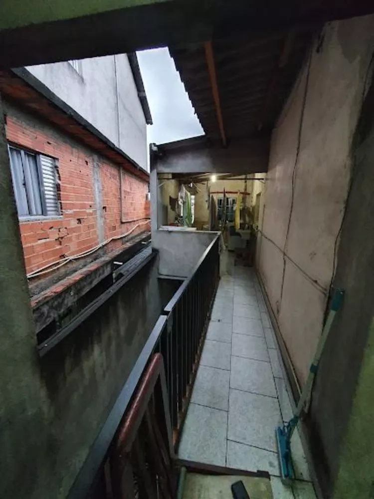 Casa à venda com 3 quartos, 196m² - Foto 3