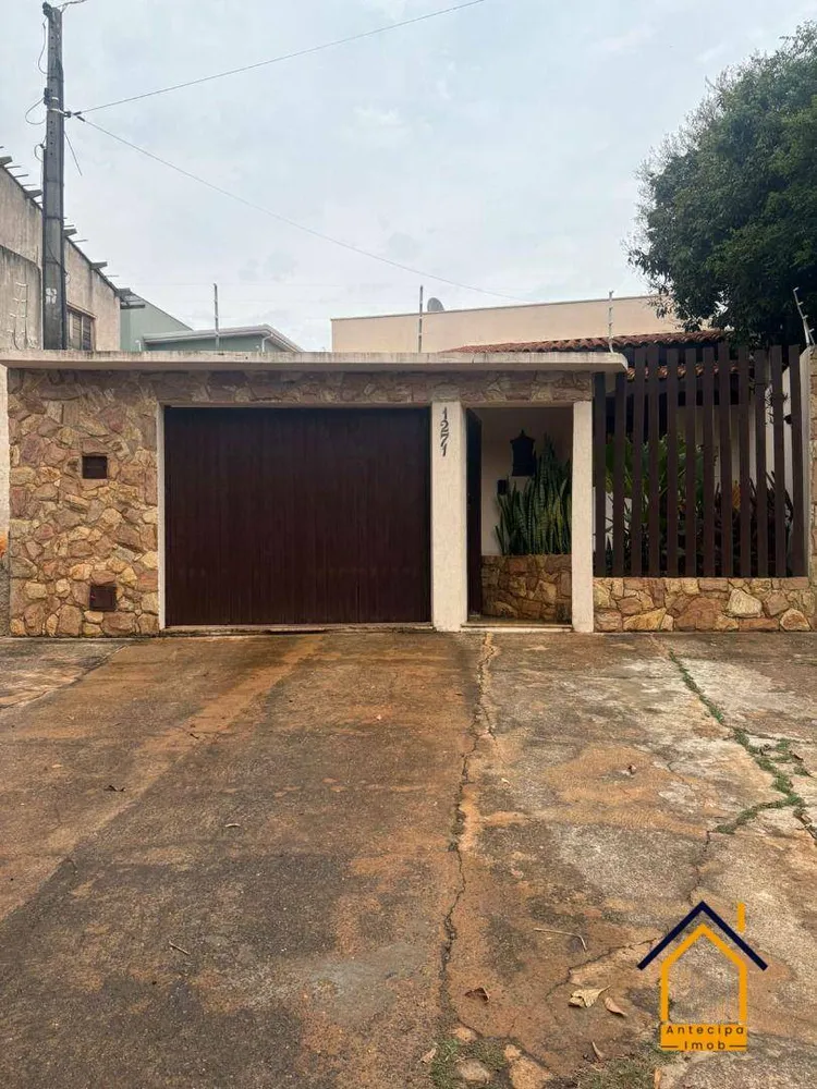 Casa, 3 quartos, 124 m² - Foto 1