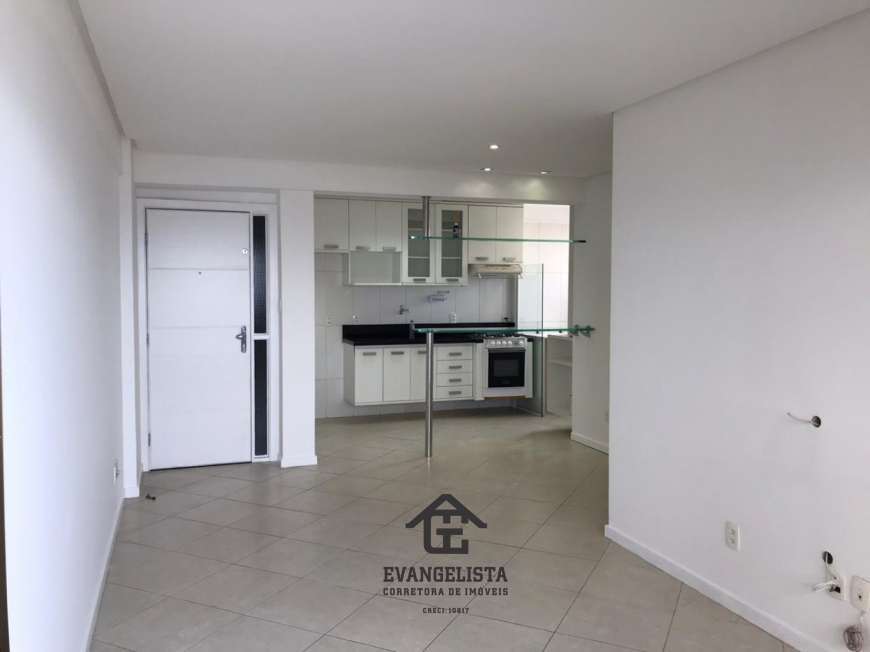 Apartamento para alugar com 2 quartos, 70m² - Foto 15