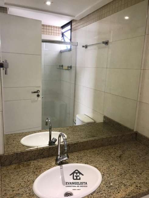 Apartamento para alugar com 2 quartos, 70m² - Foto 16