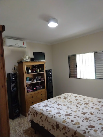 Chácara à venda com 2 quartos, 200m² - Foto 7