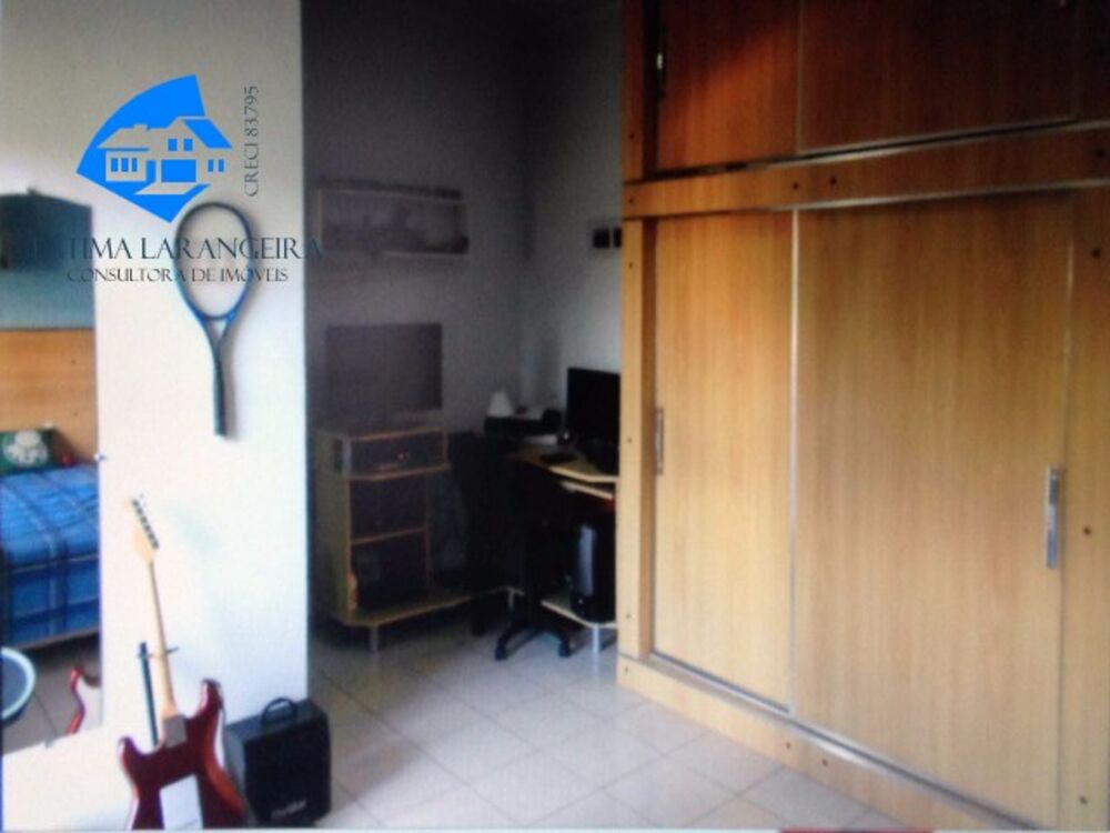 Sobrado à venda com 3 quartos, 300m² - Foto 4