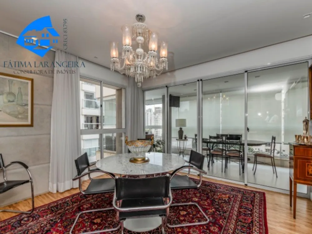 Apartamento, 3 quartos, 236 m² - Foto 2