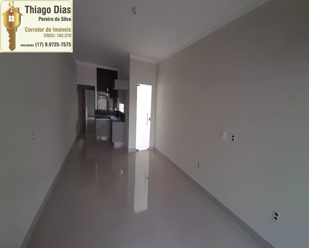 Casa à venda com 2 quartos, 87m² - Foto 4