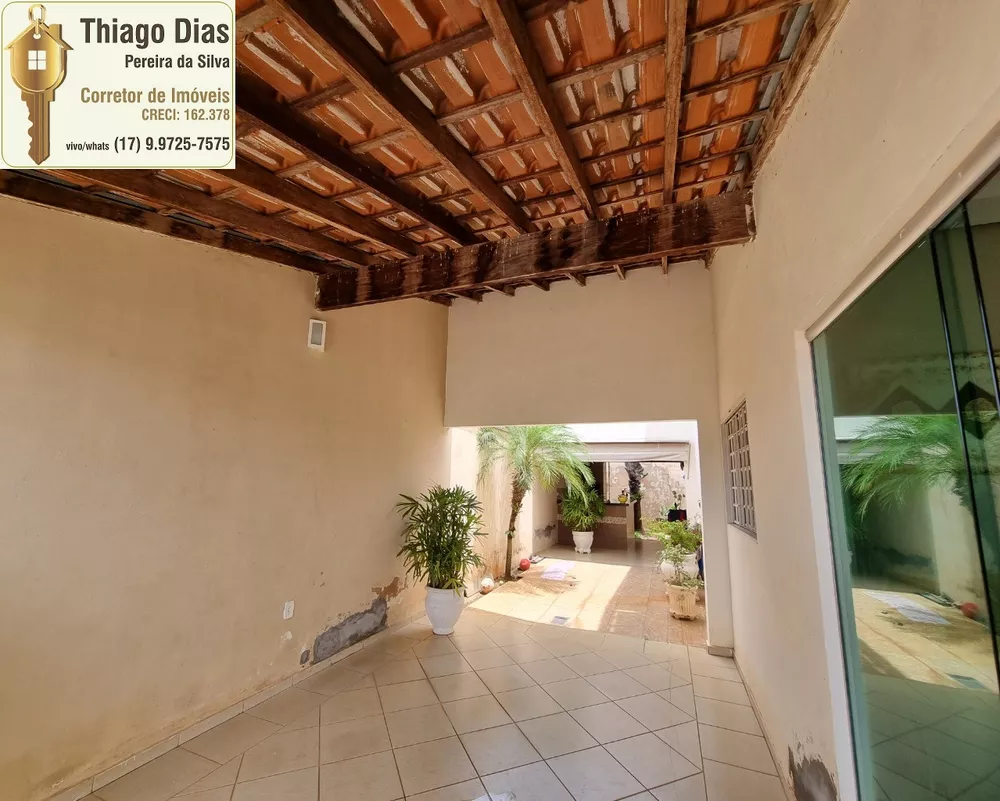 Casa à venda com 3 quartos, 139m² - Foto 3