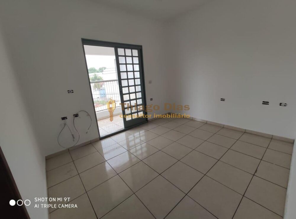 Casa, 6 quartos, 246 m² - Foto 7