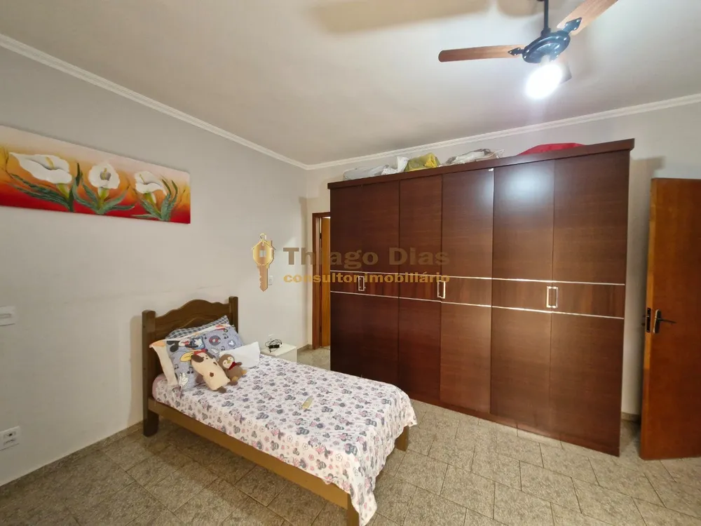 Casa, 3 quartos, 184 m² - Foto 11