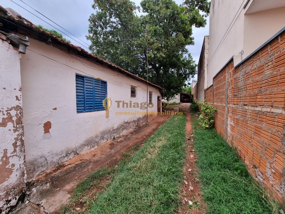 Terreno, 858 m² - Foto 1