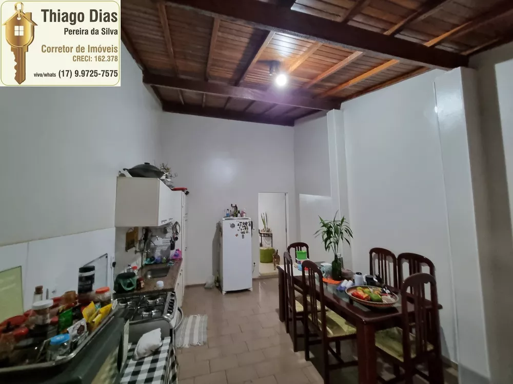 Casa à venda com 3 quartos, 222m² - Foto 22