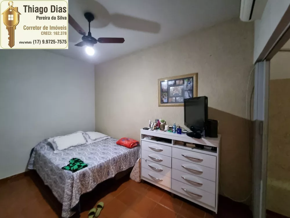 Casa à venda com 3 quartos, 222m² - Foto 10