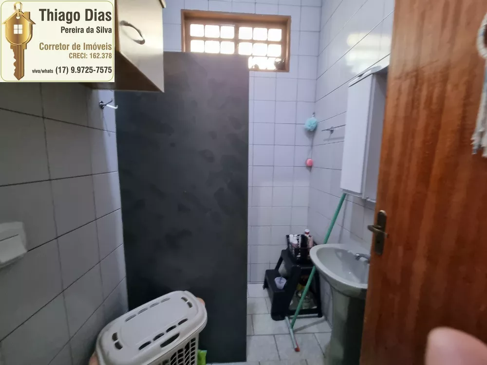 Casa à venda com 3 quartos, 222m² - Foto 20