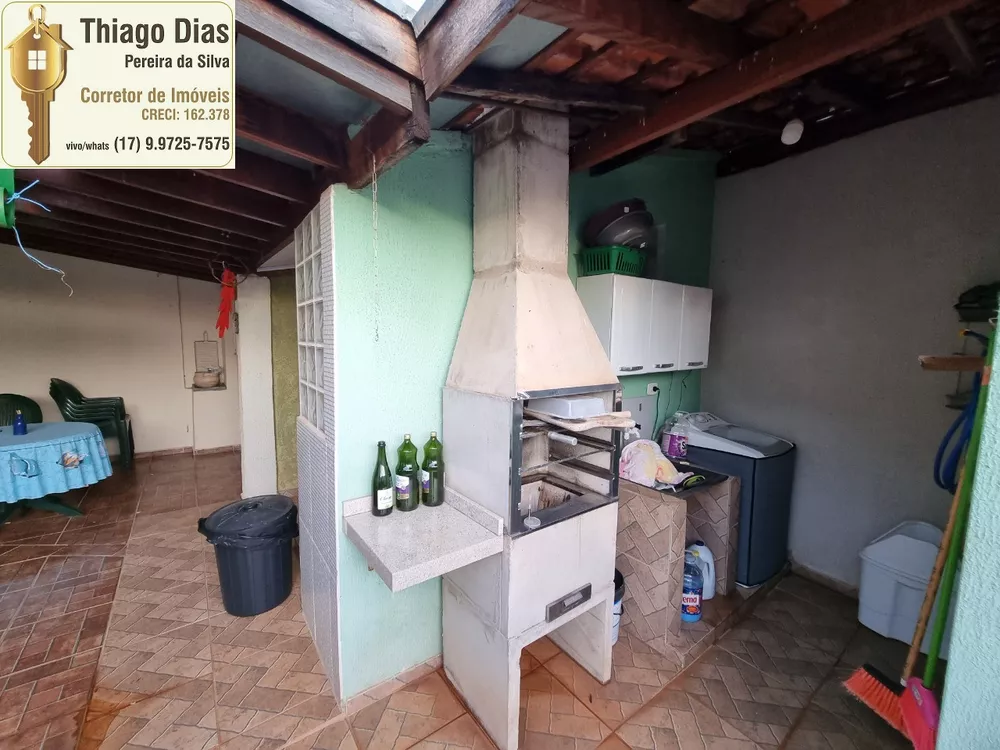 Casa à venda com 3 quartos, 222m² - Foto 26