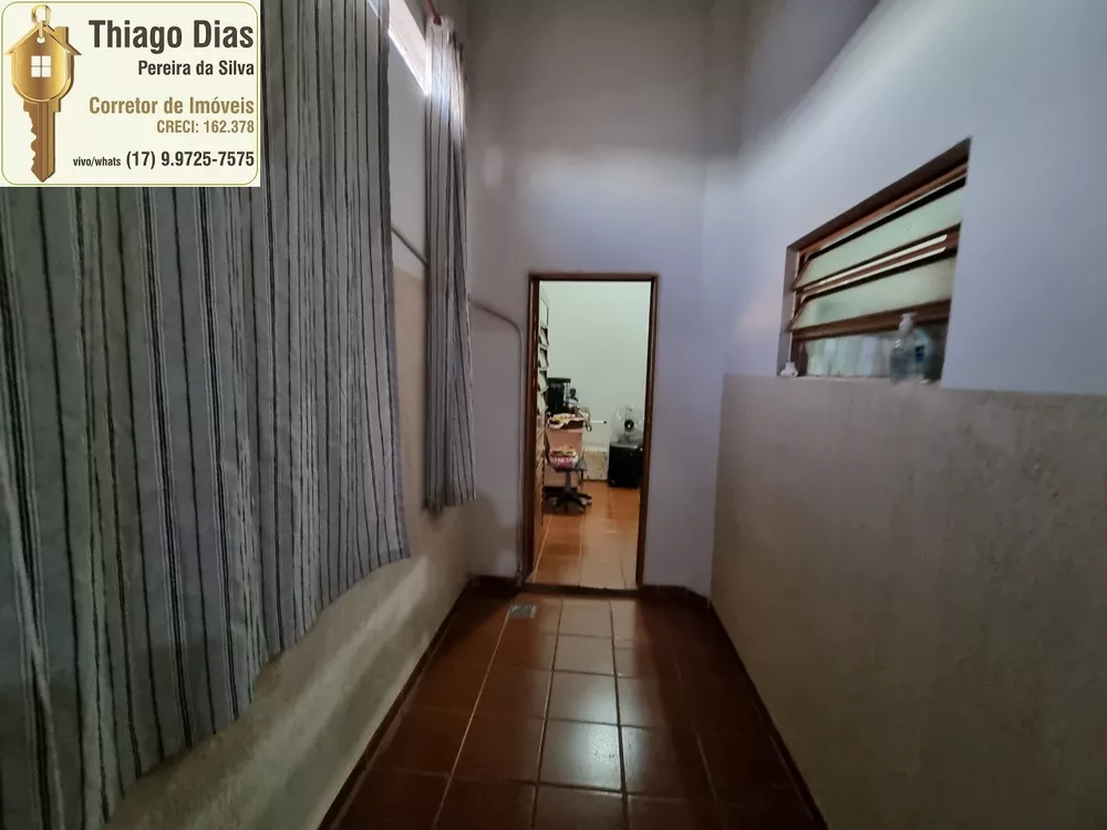 Casa à venda com 3 quartos, 222m² - Foto 12