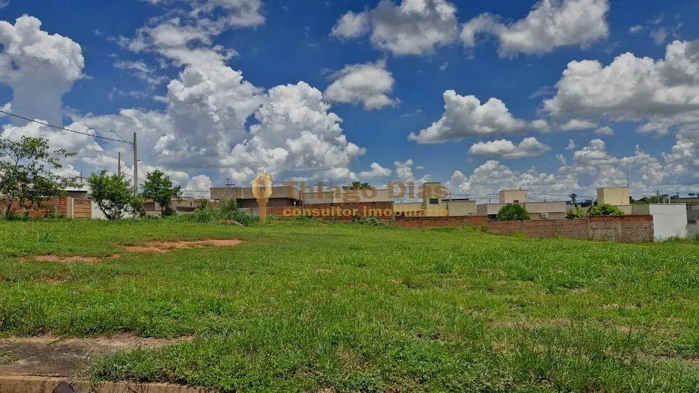 Terreno, 230 m² - Foto 1
