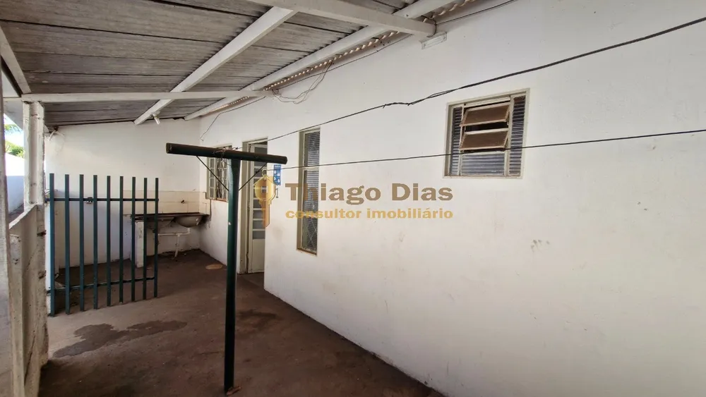Casa, 10 quartos, 349 m² - Foto 2