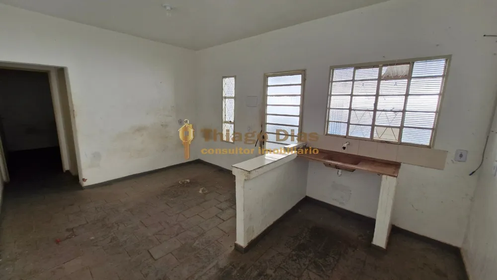Casa, 10 quartos, 349 m² - Foto 6