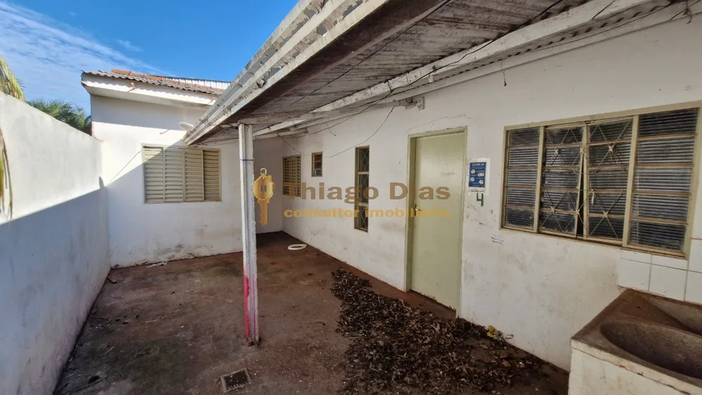 Casa, 10 quartos, 349 m² - Foto 3