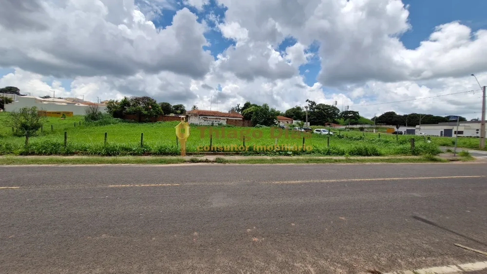 Loteamento e Condomínio, 1750 m² - Foto 5