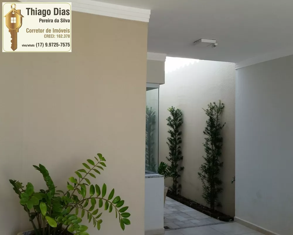 Casa à venda com 3 quartos, 220m² - Foto 4