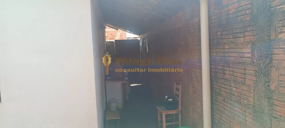 Casa à venda com 2 quartos, 40m² - Foto 8