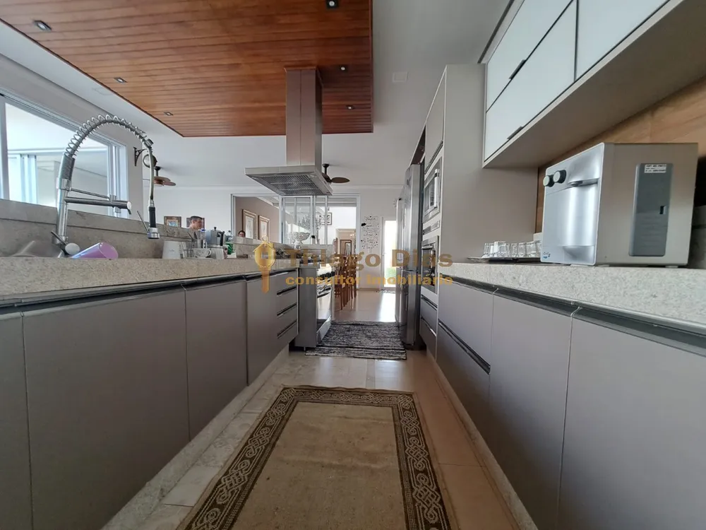 Casa, 3 quartos, 354 m² - Foto 1
