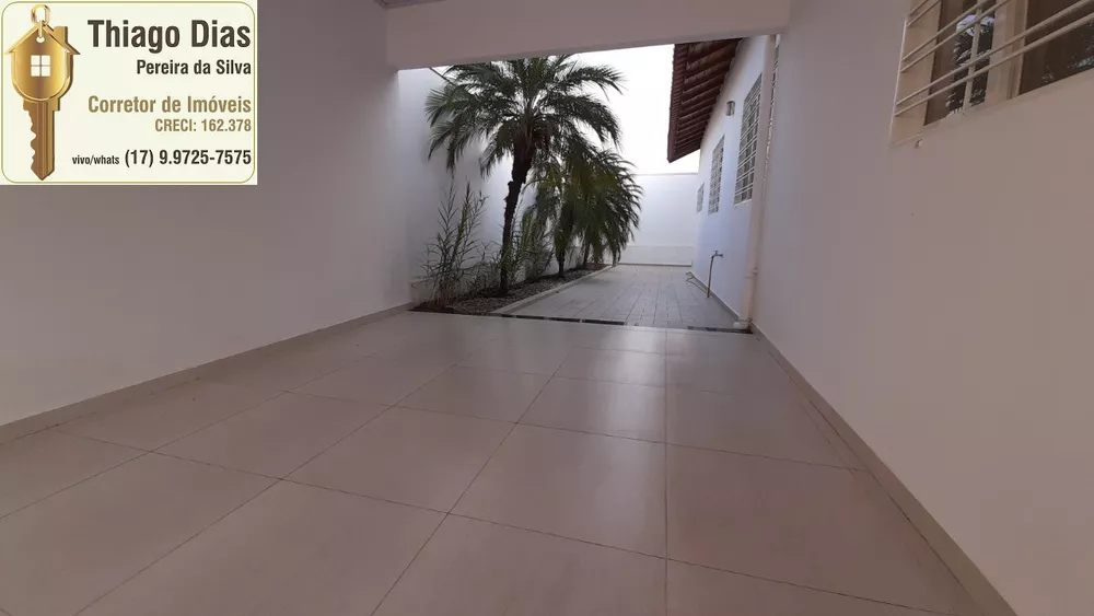 Casa à venda com 3 quartos, 138m² - Foto 3