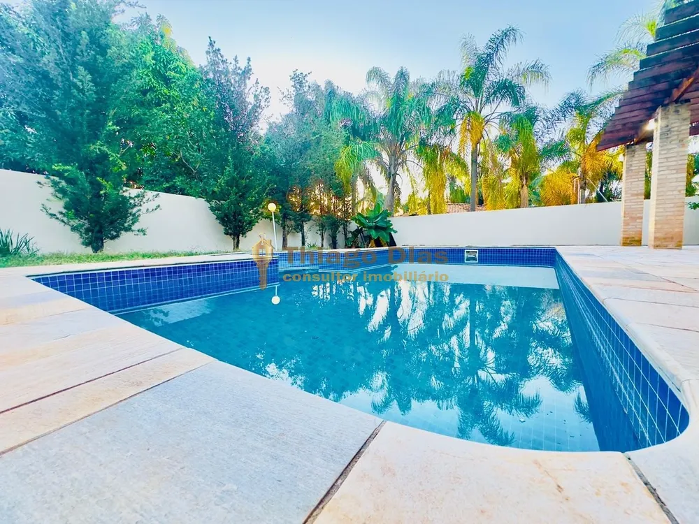 Casa, 3 quartos, 240 m² - Foto 2