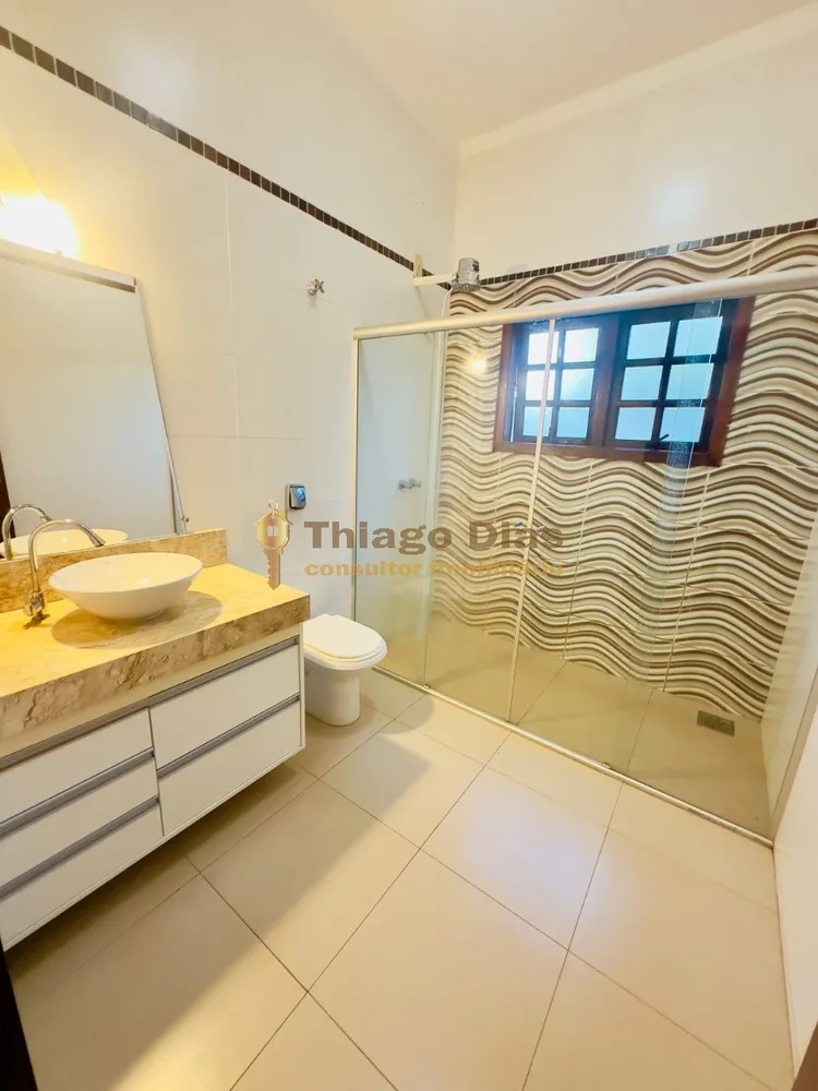 Casa, 3 quartos, 240 m² - Foto 12