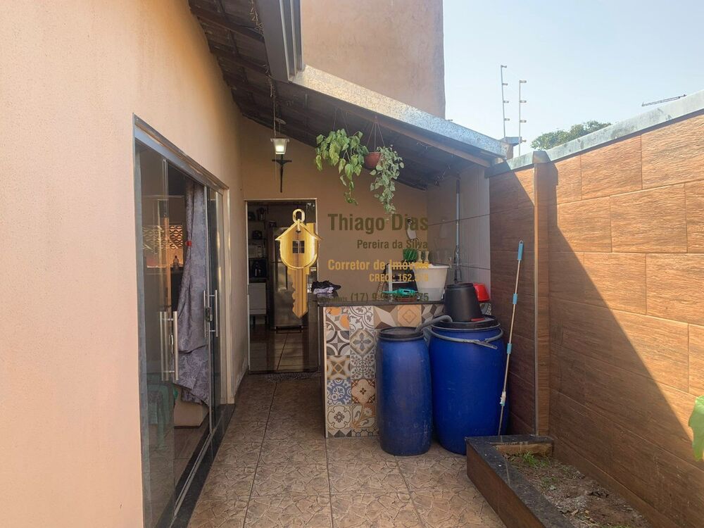 Casa, 3 quartos, 198 m² - Foto 1